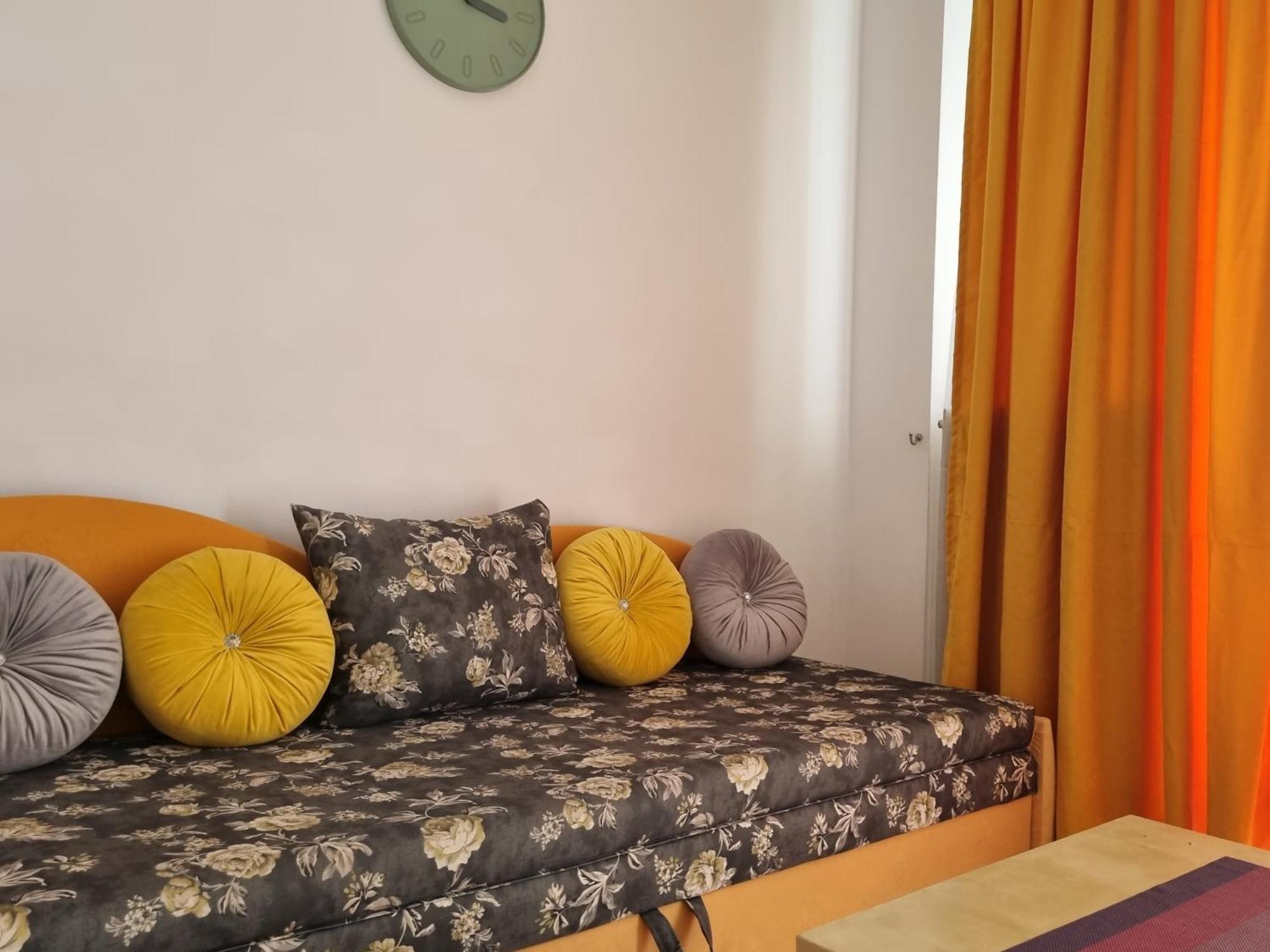 Golden Studio- Panoramic View With Terrace Bucharest Luaran gambar